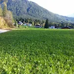 Rauth Apartmán *