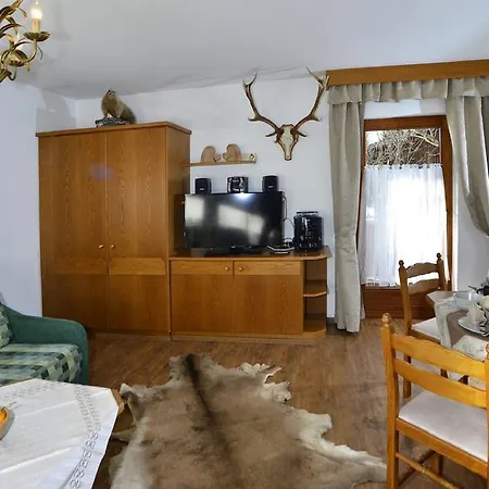Rauth Apartment *